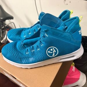 Zumba Fitness Vibrant Blue Athletic Shoes